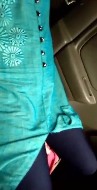 Desi Horny Matured Bhabhi FUked in carr