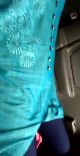 Desi Horny Matured Bhabhi FUked in carr