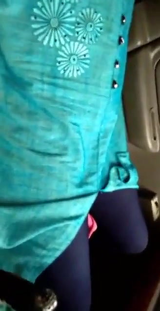 Desi Horny Matured Bhabhi FUked in carr