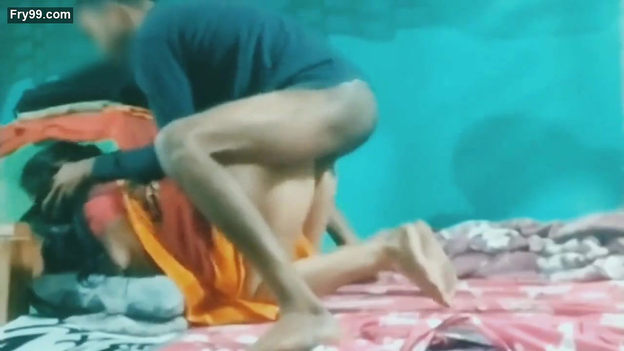 Unsatisfied indian bengali bhabhi wants more in doggy style