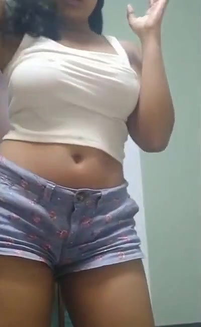 Desi Cute College Girl Teasing