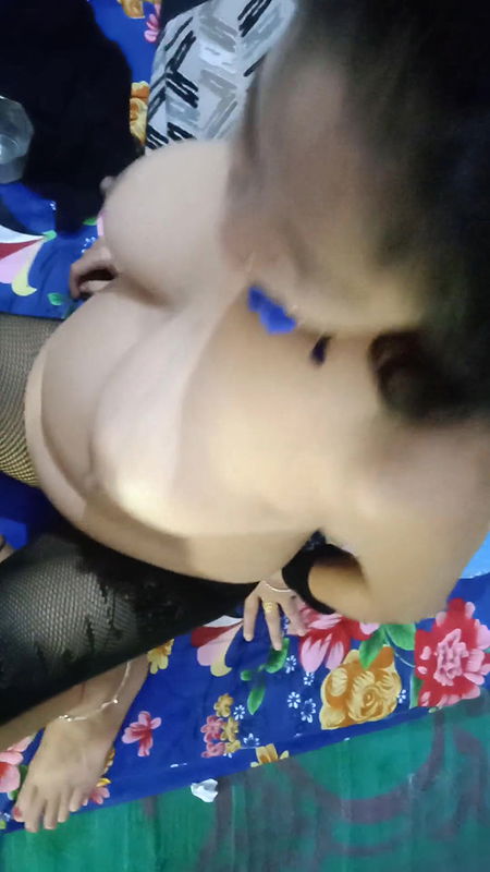 Aunty shocking her land lord,penish,hot deshi aunty, hot lip,hot boobs,shocking indian desi style