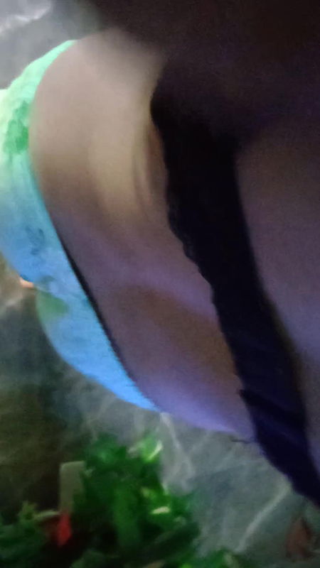 Deshi bhabhi fore play her old watch man,sucking cock,sick,with cream,hot Boobs,nippal