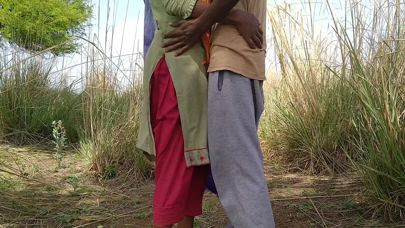 gave the pleasure of sex with hot sister-in-law to my younger sister’s future husband. He put a condition in front of me that i