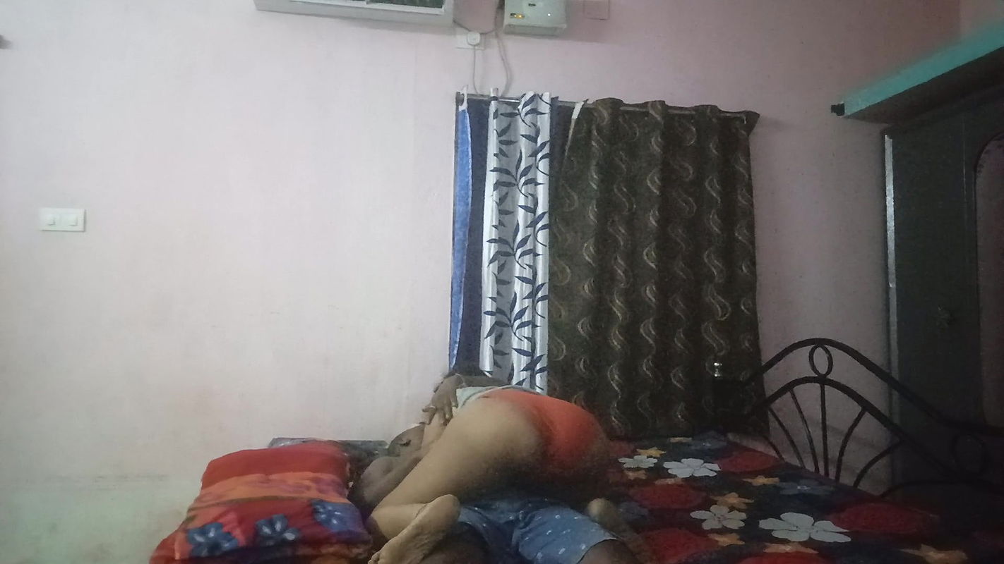 Horny milf satisfied with her hubby again a lot wow who is this lady