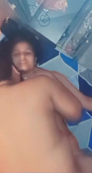 Desi couple caught fucking in oyo from upper angle