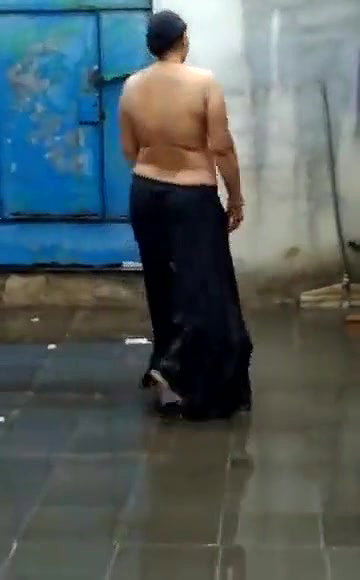 Desi Bhabhi shows to devr niceee