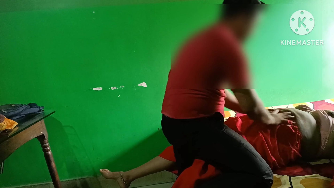 Real stepsister and Stepbrother hardcore family sex Stepsister mouth in side a duck