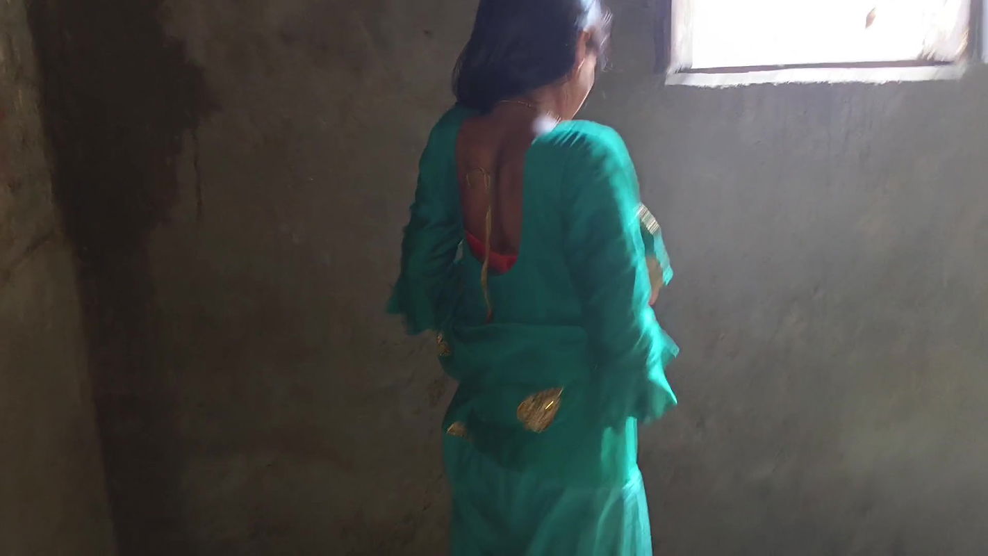 Watch the video of a business Bali Bihari Randi Bhabhi a room in Bengal on rent, Bali Bhabhi said my husband does not earn