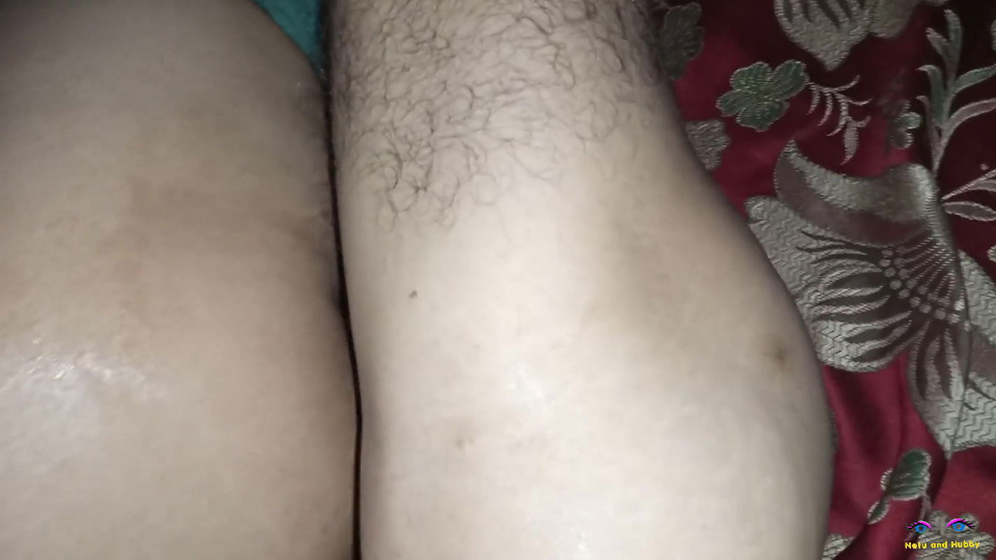 my step mom netu does not know who is fucking her big ass with big cock when her husband was not at home