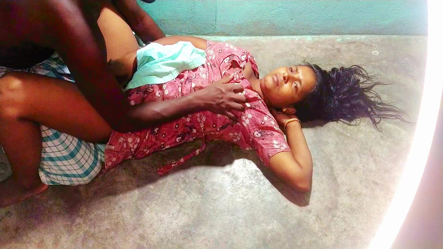 Indian hot wife sex with husband in the morning