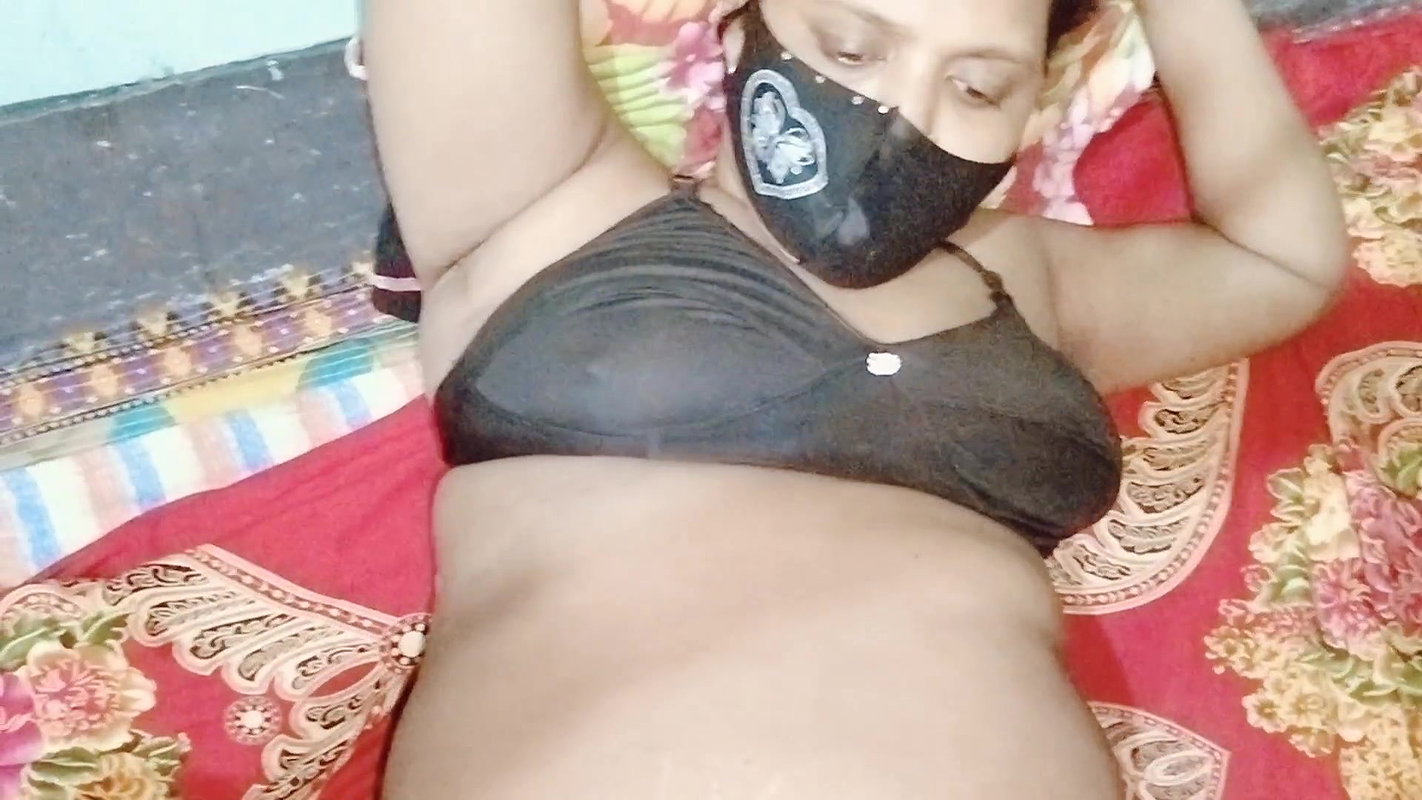 I put my clothes in the ass of the neighbor’s house and I fucked her ass as I wanted