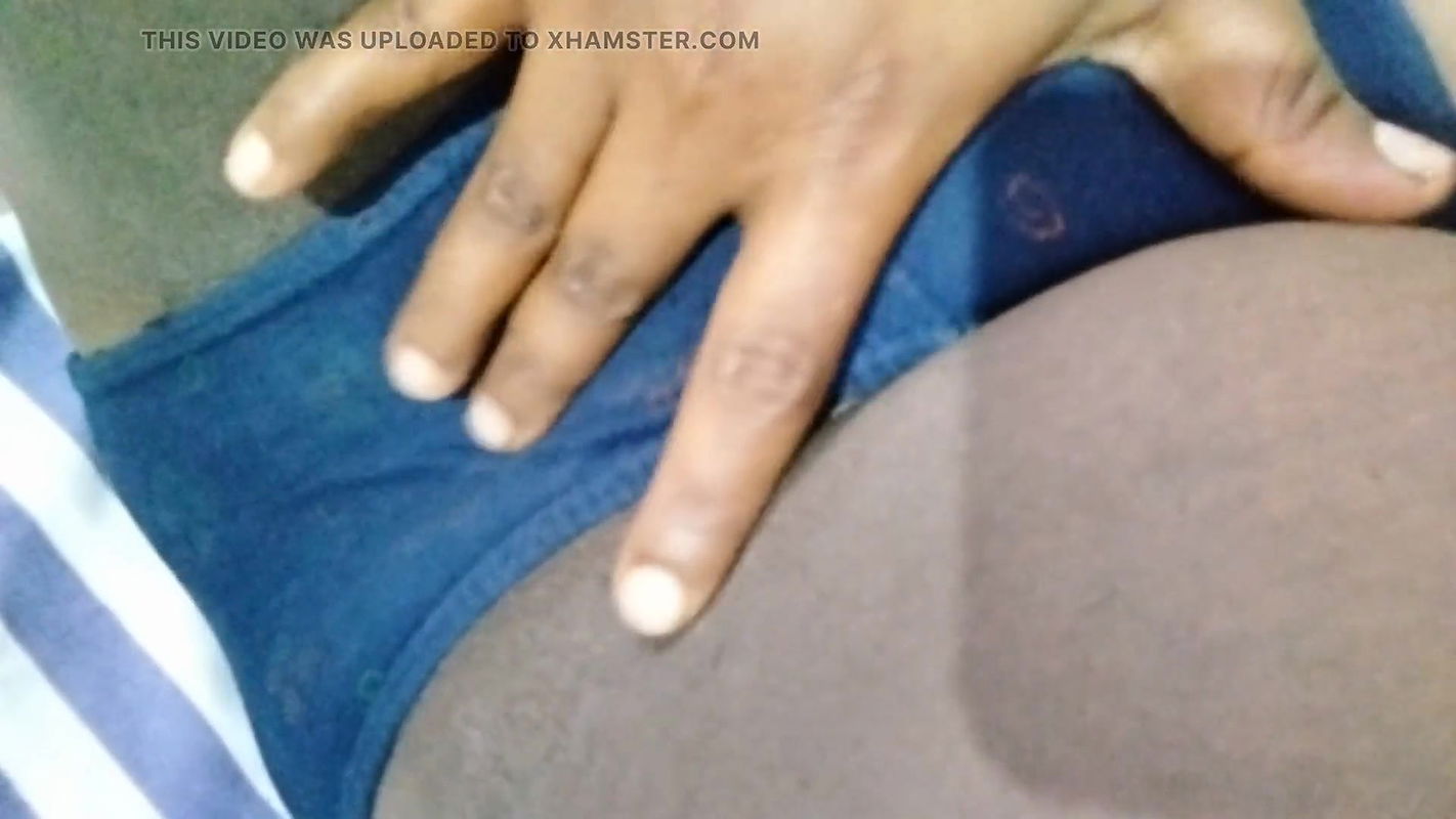 desi Kerala girl meenu’s wonderful performance… big nipples