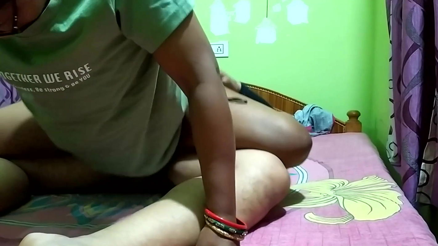 Indian Friend Kissing Hot Pussy and Closeup Hard Fucking