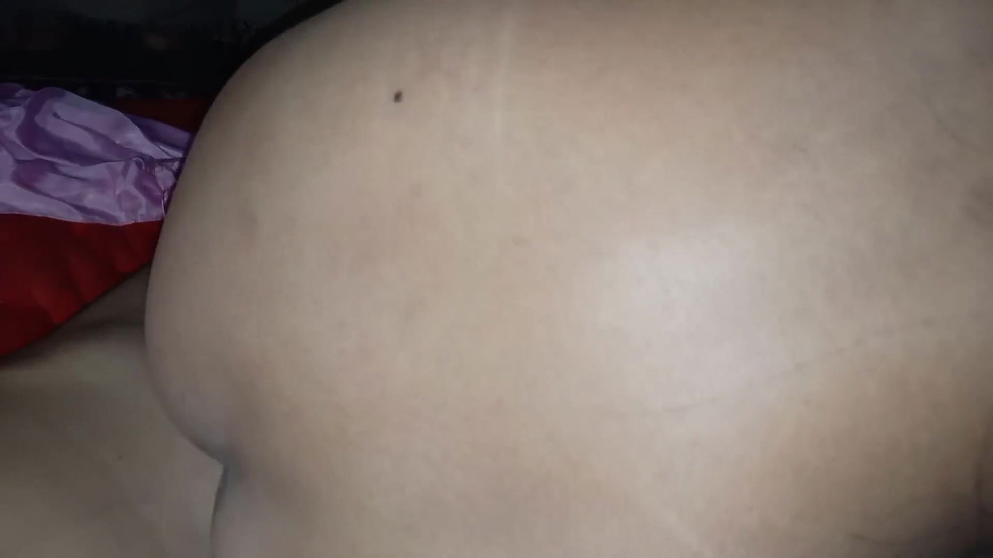 Gili Gili Chut Mera Lund pe Beita desi indian Village girlfriend Suck Coock