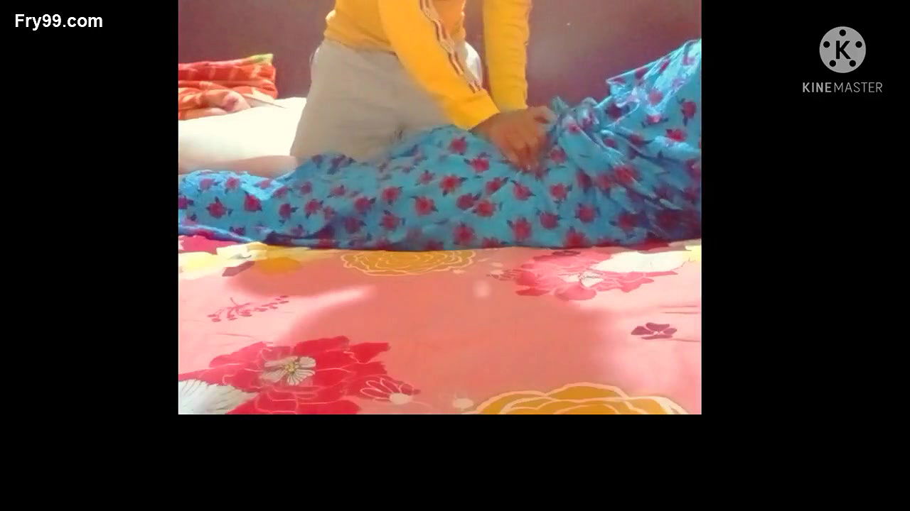 Brother fuck sister while massaging with clear hindi audio