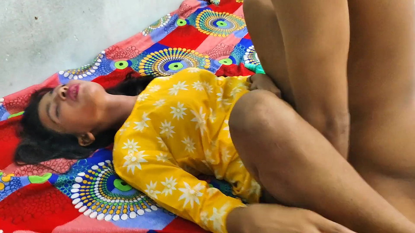 Indian Homemade Hindi Porn Filmed With Amazing College Girl