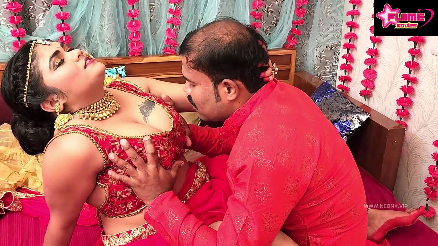 Pyasi Dulhan Hardcore Sex with Husband