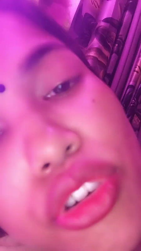 Horny Mal Showing Asshole