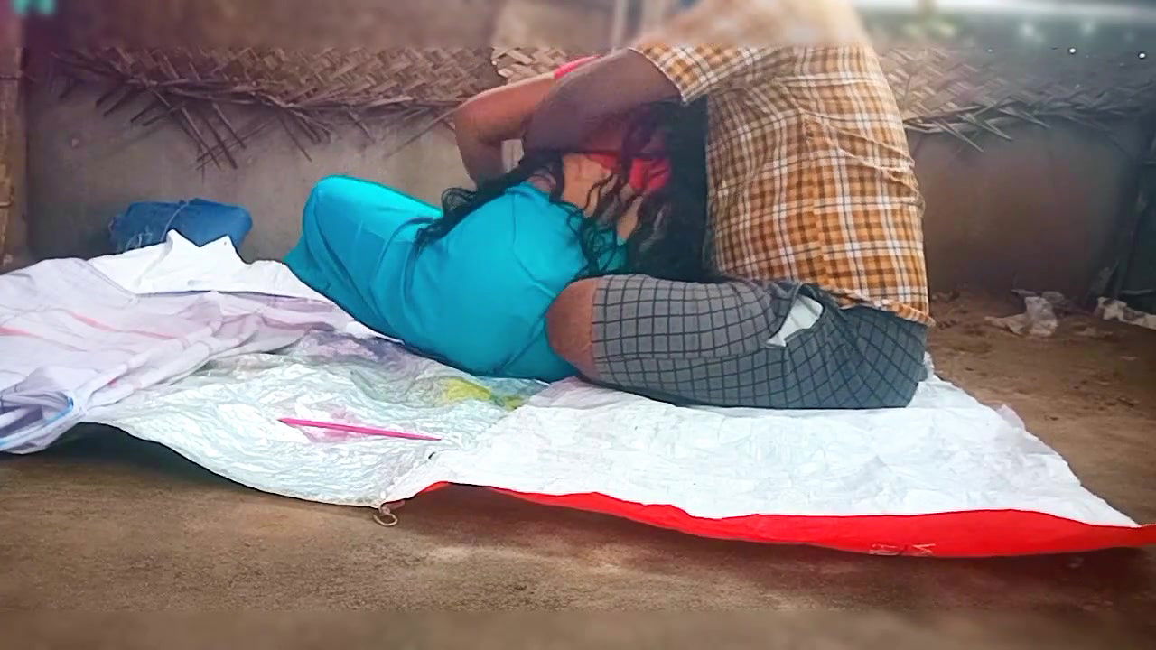 Indian beautyful step aunty fucking with boy friend