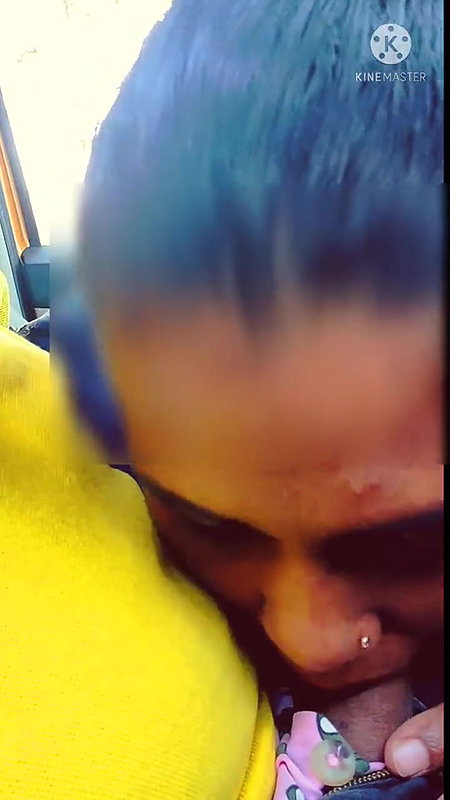 Desi Girl Give Blowjob
