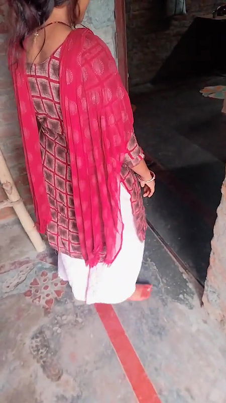 Pooja Bhabhi Called Him to Her Home and Got Him Fucked  Faphouse