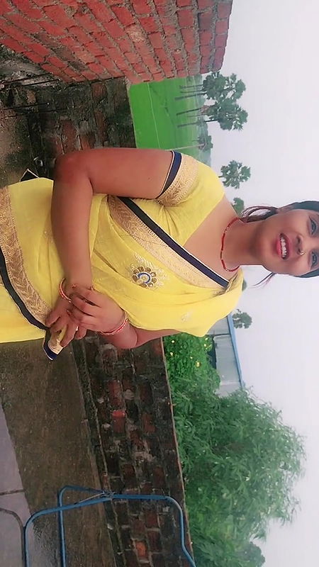 I Fucked My Sister-In-Lawon the Roof of the House During the Rainy Season on the Floor When She Went to