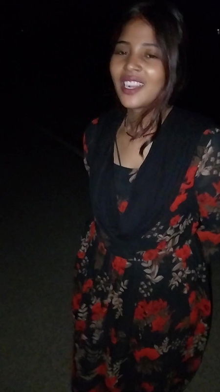 Pooja Bhabhi Was Called to the Roadside and Fucked  Faphouse