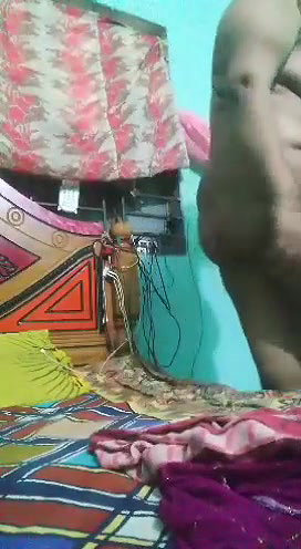 Desi Milk Tanker Chubby Wife Showing