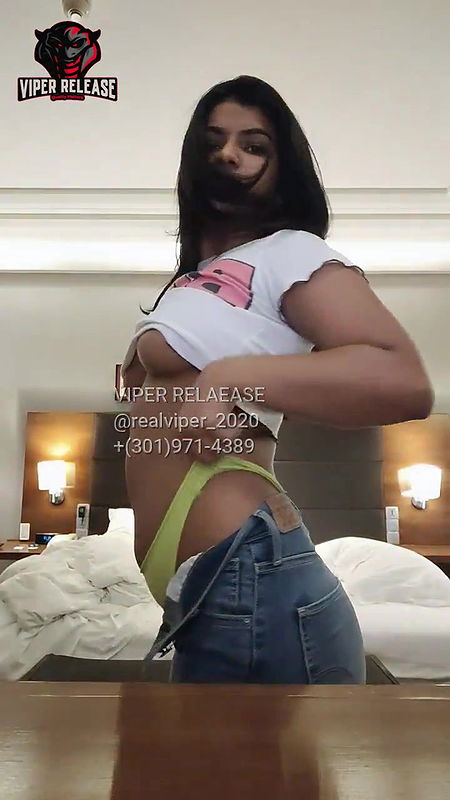 I feel Sexual  – Moody Beast