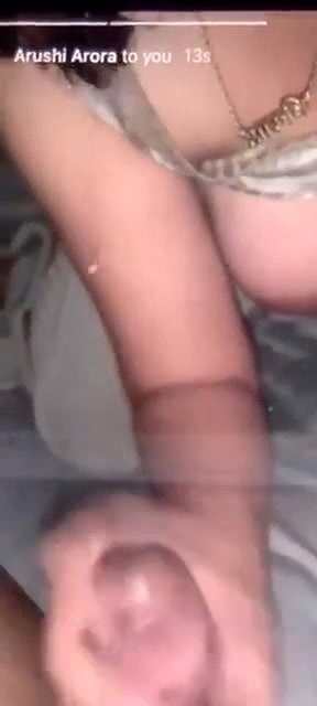 Sexy Indian Gf Sucking