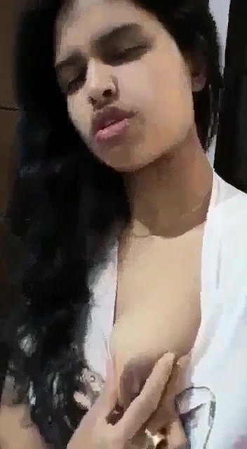 Beautiful Horny Gf