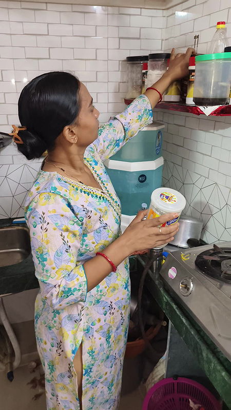 Hot Stepsister Ball Sucking Amazing Comshot Share Bed room