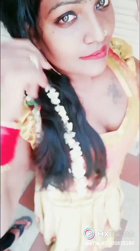 Desi tiktok aunty hot bobs