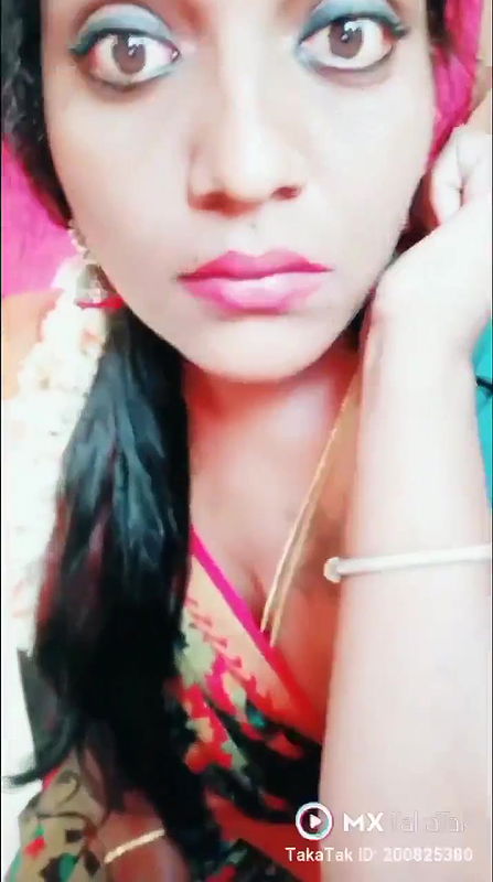 Desi tiktok aunty hot bobs