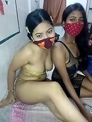 Stripchat-Public.Show-f-sexysoumi-2024.06.27.185127