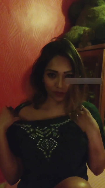 My Sexy Tits Zoya Rathore App Video