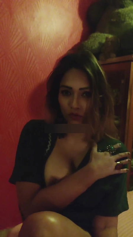 My Sexy Tits Zoya Rathore App Video