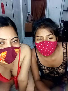 Stripchat-Public.Show-f-sexysoumi-2024.06.23.194223