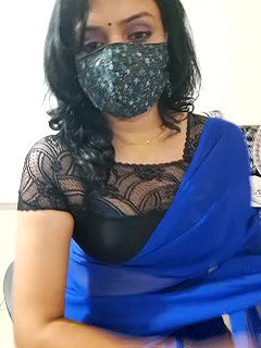 Stripchat-Public.Show-f-khushikhushi-2024.08.12.183855