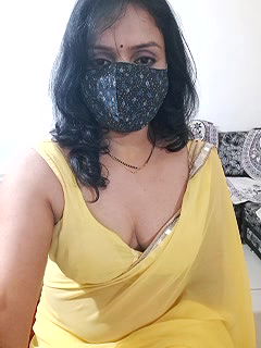 Stripchat-Public.Show-f-khushikhushi-2024.08.01.185844