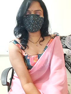Stripchat-Public.Show-f-khushikhushi-2024.07.18.085758