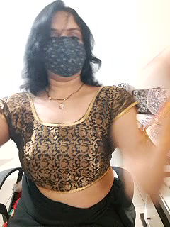Stripchat-Public.Show-f-khushikhushi-2024.07.04.185625
