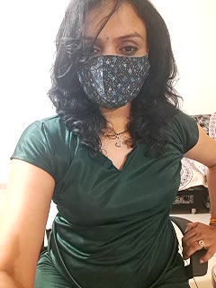 Stripchat-Public.Show-f-khushikhushi-2024.07.01.195424