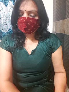 Stripchat-Public.Show-f-khushikhushi-2024.06.03.183213