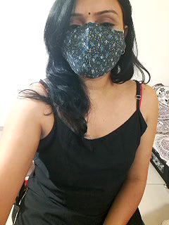 Stripchat-Public.Show-f-khushikhushi-2024.05.20.184055