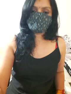 Stripchat-Public.Show-f-khushikhushi-2024.05.20.085345