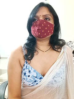 Stripchat-Public.Show-f-khushikhushi-2024.05.10.190846