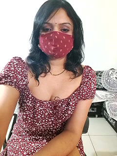 Stripchat-Public.Show-f-khushikhushi-2024.05.05.095519