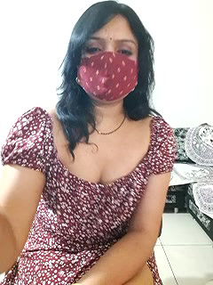 Stripchat-Public.Show-f-khushikhushi-2024.05.05.095519